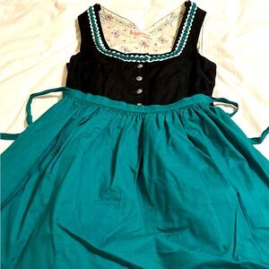 Little girls authentic German Dirndl-  probably a child’s 6x